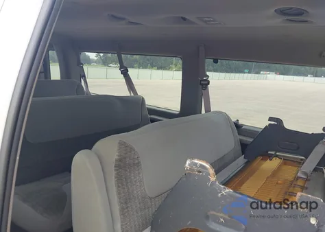 1999 Ford E-350 Super Duty Xl/Xlt from USA, damaged, VIN 1FBSS31L4XHC09464